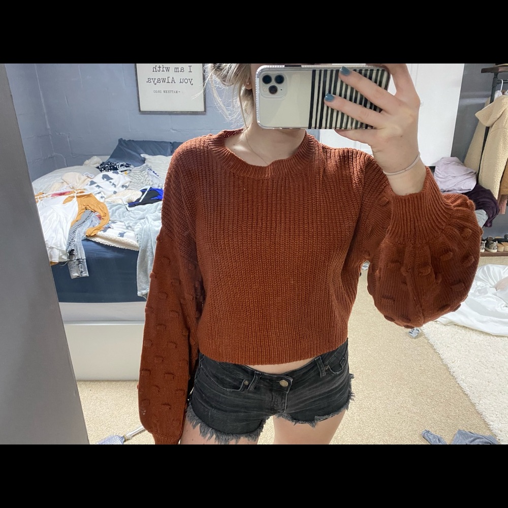 Cropped sweater
